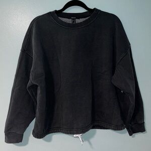 Forever 21 Women’s Pullover Gray Drawstring Sweatshirt in US Size Medium